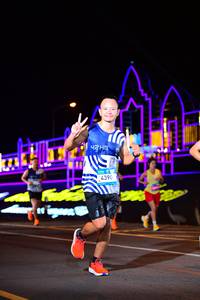 BIB: 4390
                            <button type="button" onclick="openModal(22869644)" class="btn btn-primary btn-sm float-right btn-popup" data-toggle="modal" data-target=".modal-high-quality">
                        <i class="fas fa-shopping-cart"></i> Add to Cart
                    </button>
                                            <button type="button" onclick="isThisMe(22869644, true)" class="btn btn-success btn-sm float-right btn-popup btn-isme hidden" data-toggle="tooltip" data-placement="bottom" title="นี่คือรูปของคุณใช่ไหม คลิกที่นี่เพื่อเอาเข้าอัลบั้ม">
                        <i class="fas fa-plus"></i> Add to album
                    </button>
                    <button type="button" onclick="isThisMe(22869644, false)" class="btn btn-warning btn-sm float-right btn-popup btn-isnotme hidden">
                        <i class="fas fa-ban"></i> Remove from album
                    </button>